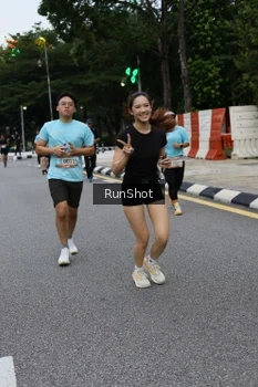 Runner Photo 4299879