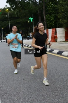 Runner Photo 4299883
