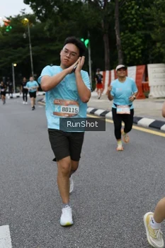 Runner Photo 4299886