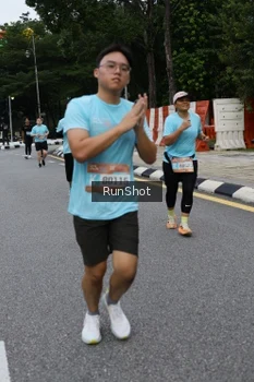Runner Photo 4299890