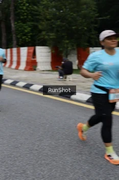 Runner Photo 4299894