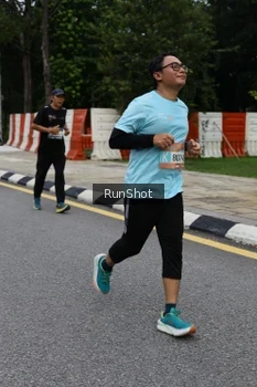 Runner Photo 4299902