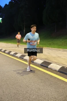 Runner Photo 4299907