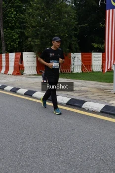 Runner Photo 4299910