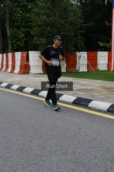 Runner Photo 4299914