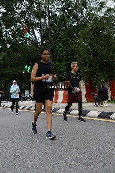 Runner Photo 4299921