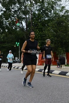 Runner Photo 4299930