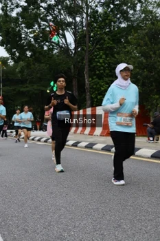 Runner Photo 4299941