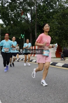 Runner Photo 4299965