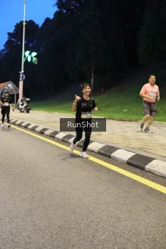 Runner Photo 4299976