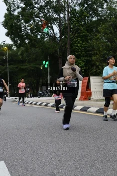 Runner Photo 4299980