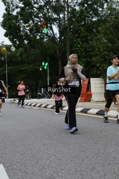Runner Photo 4299981