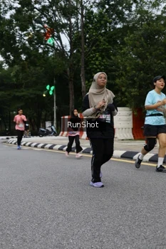 Runner Photo 4299984