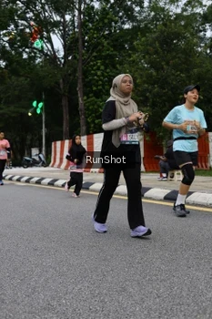 Runner Photo 4299996