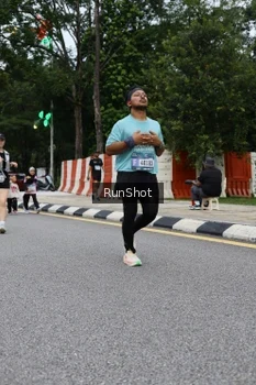 Runner Photo 4300007