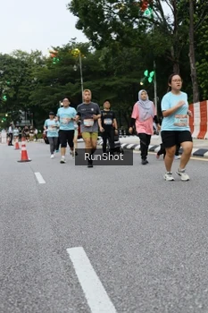 Runner Photo 4300031