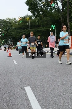 Runner Photo 4300032