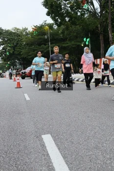 Runner Photo 4300034