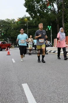 Runner Photo 4300047