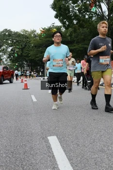 Runner Photo 4300050