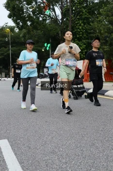 Runner Photo 4300078