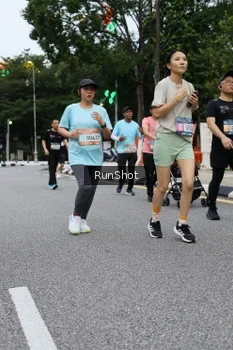 Runner Photo 4300079
