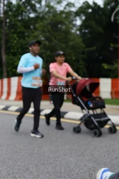 Runner Photo 4300082