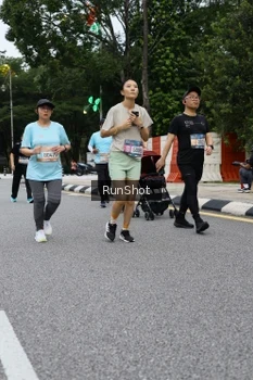 Runner Photo 4300085