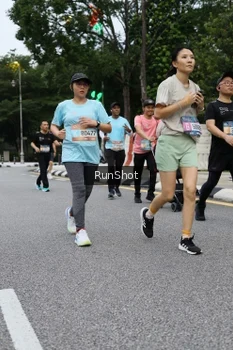 Runner Photo 4300090