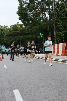 Runner Photo 4300161
