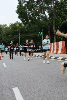 Runner Photo 4300167