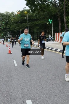 Runner Photo 4300194
