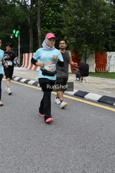 Runner Photo 4300217