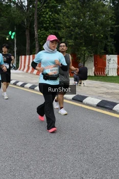 Runner Photo 4300219