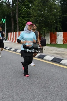 Runner Photo 4300220
