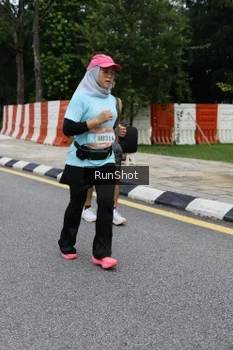 Runner Photo 4300223