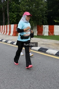 Runner Photo 4300224
