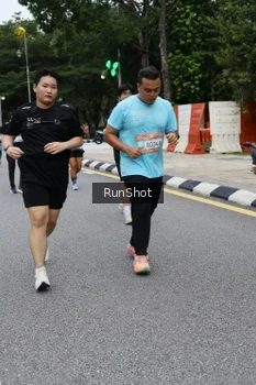 Runner Photo 4300226