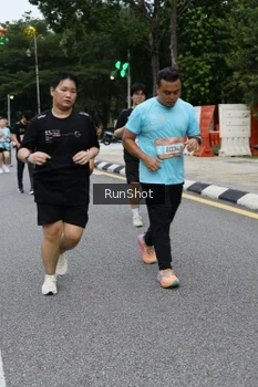 Runner Photo 4300231