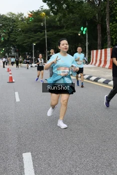 Runner Photo 4300248