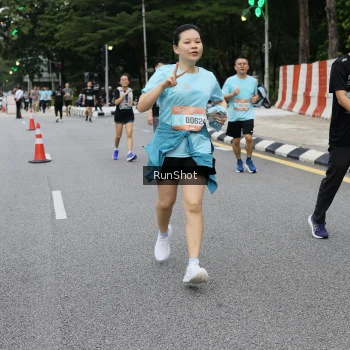 Runner Photo 4300255