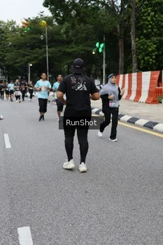 Runner Photo 4300286