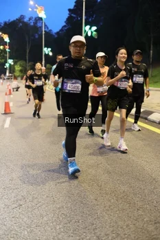 Runner Photo 4300407