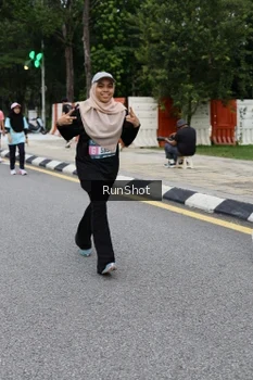 Runner Photo 4300413