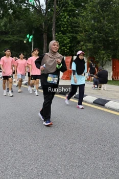 Runner Photo 4300426