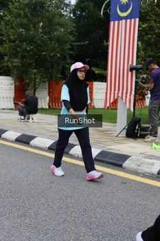 Runner Photo 4300439