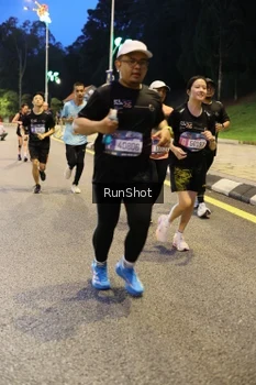 Runner Photo 4300440