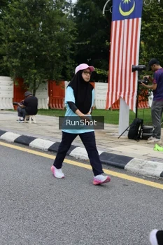 Runner Photo 4300451