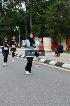 Runner Photo 4300462