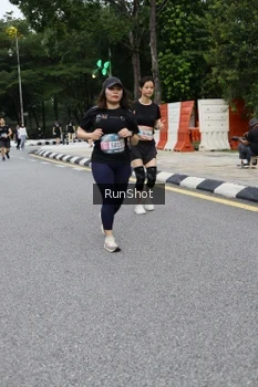 Runner Photo 4300480